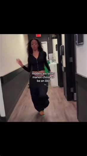 Katseye & Manon Aggressive Horse Walk: In Your Dreams Edit