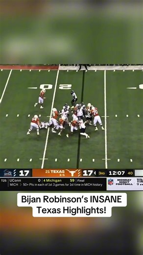 Bijan Robinson's Incredible Texas Football Highlights