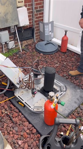 The easiest way to change a reversing valve on a residential air-conditioning unit in Fayetteville, North Carolina | A/C Man Heating and Air