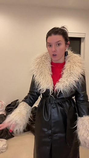 Long live @Nasty Gal, last video of the year!! JENNAXO for extra 25% off until Dec 31st!