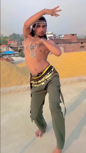 Nasheeli Ankhein - Official Music Video I Shivani Sharma | Kabir Duhan Singh | Rubai | B Show #belly