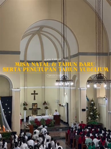 ✨ Misa Natal & Tahun Baru sekaligus Penutupan Tahun Yubileum ✨ Dengan penuh syukur, Kampus Cor Jesu Malang merayakan Misa Natal dan Tahun Baru yang dirangkai dengan Penutupan Tahun Yubileum, pada 📅 Selasa, 6 Januari 2026. Perayaan ini menjadi momen refleksi iman, pembaruan harapan, dan ungkapan terima kasih atas penyertaan Tuhan sepanjang Tahun Yubileum. Semoga semangat Natal dan Tahun Baru meneguhkan langkah kita untuk terus bertumbuh dalam kasih, pelayanan, dan persaudaraan di tahun yang baru