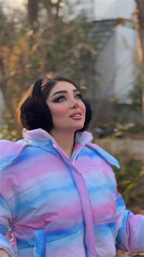 ‎الهه | مدل‎ on Instagram‎: "تو‌ خوشگل منیا🫠✨ . . Mua: @mahsa_ghadami_makeup 💄 @lenz_maryam 👁️ . . . #عکاسی makeupartist #model #کلیپ #استایل"‎