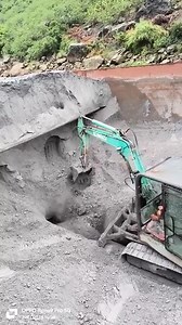 2.7M views · 7.2K reactions | Barge unloading Substituting human labor with excavators for cargo handling.. #satisfyingvideo #satisfying #satisfyingsounds #unloading #unload #barge #ships #heavymachinery #heavyequipment #heavymetal #heavyduty #relaxing #relaxingsounds #relaxingvideos | YZR | Facebook