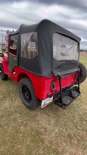 We saw the sweet Willys CJ3A out at the ‪@GoodguysRodandCustom‬ show in Scottsdale, Arizona #willys