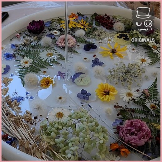 24K views · 194 reactions | Let's make a Gorgeous Floral Coffee Table !  | Simple | Facebook