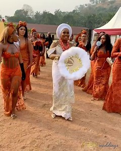 A bride in her glory.💖💃🏽 . . . . . . . . . . . . . . . SEND US A MESSAGE FOR PLANNING INQUIRIES/FEATURE REQUESTS . #igboweddings #igbowedding #igbobride #igbankwu #igboweddingsonline #iwoevents | Igbo Weddings