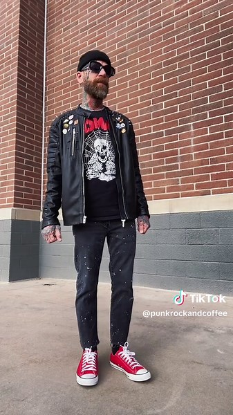 #punkrockandcoffee #converse #rancid #punkfashion #ootd | Converse