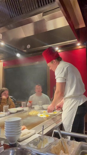 Teppanyaki Chef Cooking Demonstration Experience