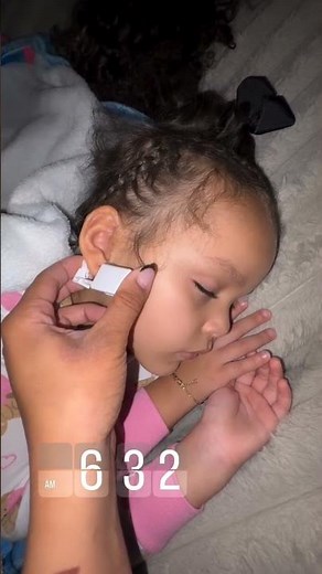 Gave a painful surprise to a sleeping girl 😩