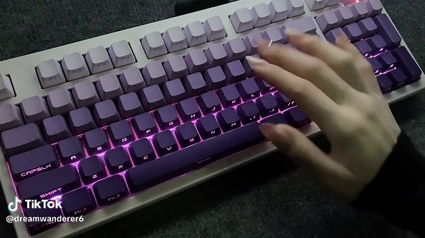 Custom Mechanical Keyboard Design Ideas with Unique Styles