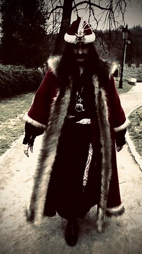 Vlad Dracula Cosplay: Exploring Historical Romanian History