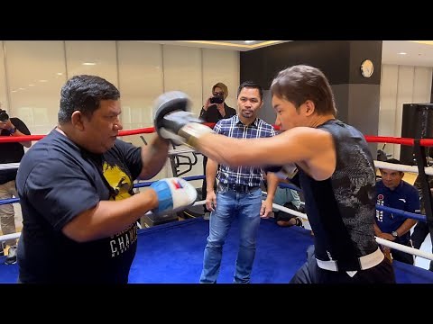 Manny Pacquiao Teaches Mikuru Asakura How to Beat Mayweather.