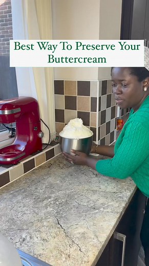 12K views · 152 reactions | Great tip on how to store buttercream for a long period. Wrap, seal, and freeze. You can freeze for up to 6 months. Thaw and re-whip before you. Video Credit: @tolubakerconfectioneries #learncakes #cakedecoratingtips #buttercreamcakes #buttercreamicing #buttercreamtips #buttercreamgang #buttercreamdecorations #bakersforum #bakersinnigeria #cakeartistinnigeria #worldbakers #nigerianbakers | Learn Cakes and Baking | Facebook