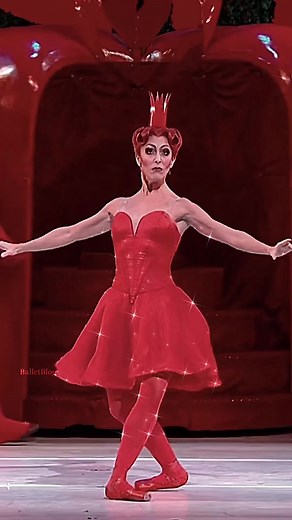 Alice In Wonderland Ballet Performance by The Royal Ballet