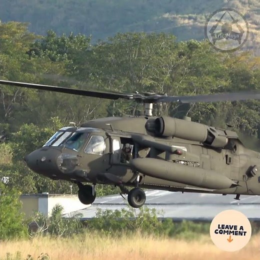 Asi Hace Vuelo Estacionario (hover) el Poderoso Helicoptero Halcon Negro (Black Hawk) del US Army