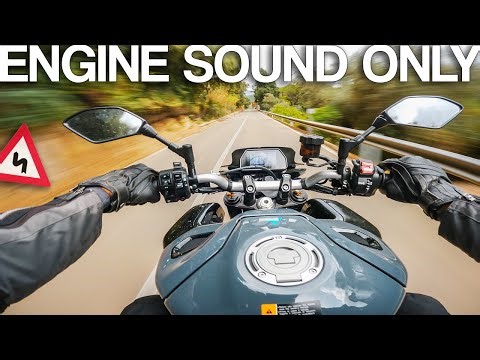 the stock YAMAHA MT-10 exhaust sounds AMAZING! [RAW Onboard]