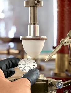 Pad Printing Of Watch Dials Explained (Reprise) - Quill & Pad