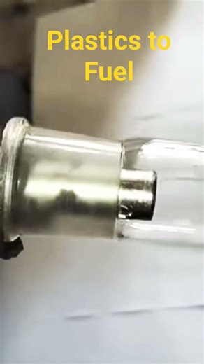 Plastic pyrolysis condensation process #experiment