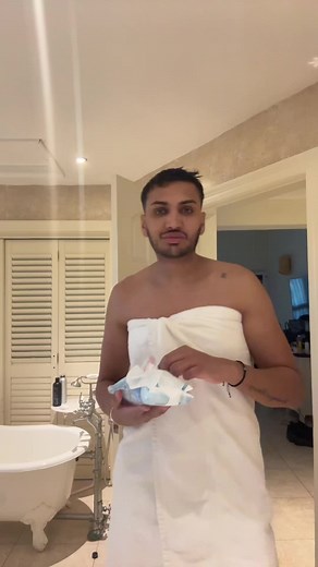 Finger Clapping Fun: Lighthearted Moments with Bry