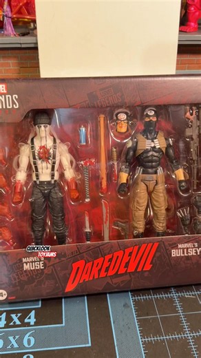 Marvel’s MUSE & BULLSEYE Daredevil QUICK LOOK Marvel Legends Action Figure Superhero Toys Review