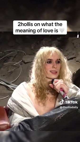 🥺 #2hollis #fyp #hyperpop #interview #love | hollis