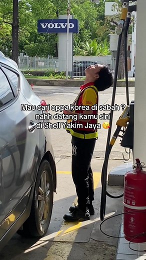 mau isi minyak dlu baru dapat sign dia 😝 #fypp #ShellYakimJaya #shell #Tamanyakimjaya #kotakinabalu #sabah #shellmalaysia #oppa