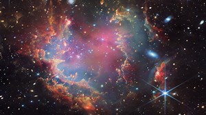 8 Very Beautiful Pictures Of Stars And Outer Galaxies Taken By NASA