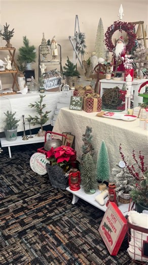 Townhall across from toads open 2-7 along with baked goods! | Three-Toad Treasures