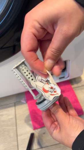 1M views · 2.5K reactions | Filter clean 識 #cleaning #asmr #reminder #fyp | Cleaning with T | Facebook