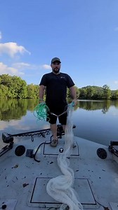 One great way to throw a cast net. #FYP #howto #castnet #thrownet #catchingBait #shad #thecatfishingduo #catchthefever #ctfnation #premiumgear #nextlevel #angler #bigfish | Catch The Fever