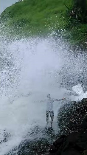 Bramhan Ghal at Hedvi Beach, Guhagar by Neel vasave