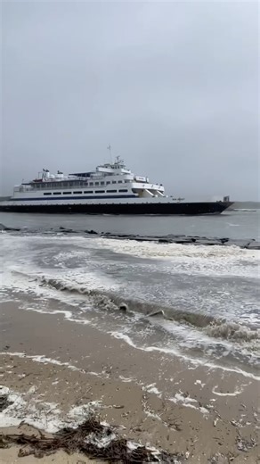 The 2:30 p.m. Cape May–Lewes Ferry departs Monday, Oct. 13, as a coastal storm churns up the Delaware Bay. | Do The Shore