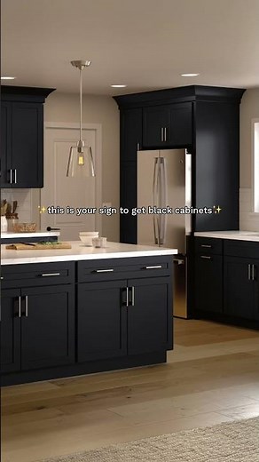 Black Kitchen Cabinets #CabinetTrends #BlackCabinets #KitchenDesign #kitchencabinets