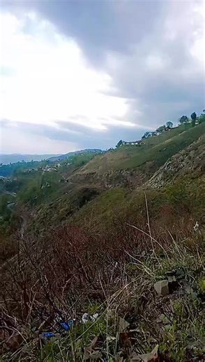 #@Beauty of Namli Maira✅ @Galyat Beauty @🥰 kaBi ao Na nathia GaLi 🥰 @Nathia gali Stay and travel @@Abbshar 🍁🍁hotel restauran. @ABBOTTABAD 🚩 @Natural Beauty 🥰 #fypage #tiktokviral #foodpanda#fypage #