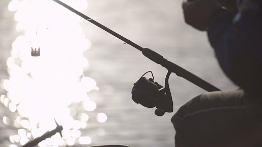 We join Matty Pillay at Hallcroft Fisheries to take a closer look at the Parabolix Black Edition reels. They feature a compact magnesium bodied reel, oversized spool, double handle, and have a 5:1 gear ratio making these an ideal feeder fishing reel. #blackedition #parabolix | MAP Fishing