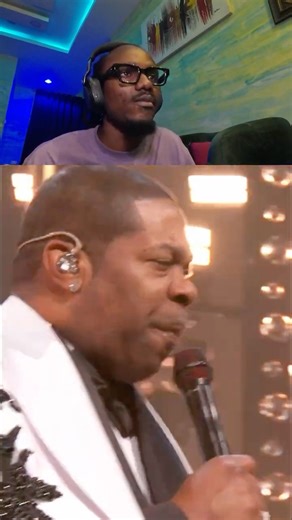 Busta Rhymes doing his thing with ease