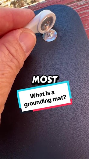Some folks say grounding mats help them with inflammation, body balance, and even feeling calmer. Results may vary and there are no guarantees, but the science behind it is real. And it could potentially provide amazing benefits. @Groundbam Sheet #groundingmat #earthing #bodybalance #tiktokshopcreatorpicks #tiktokshopholidayhaul