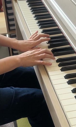 PLAISIR D'AMOUR (CE1) #jpemartini #avousdejouer #heumann #piano