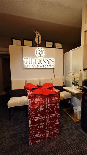 The best gifts can’t be wrapped… but we tried anyway! 🎁✨ Massage gift certificates now available. Perfect for everyone on your list (including yourself 😉) Available now! 💆‍♀️✨ Link in bio | Tiffany's Thai Massage