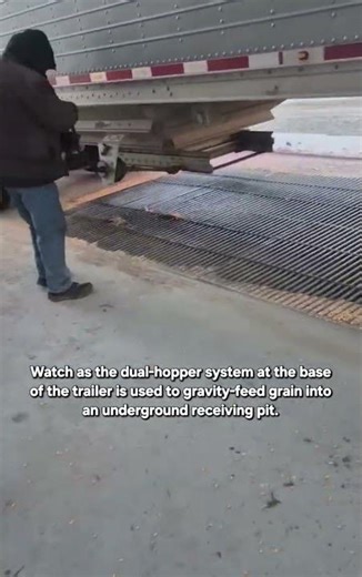How Grain Hopper Trailers Work: The Process of Unloading Bulk Crops