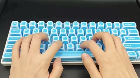 Ice Crack PBT Keycaps Custom Ceramic Style Key Caps LDA Profile DYE-Sub Keycap Set for 61/63/68/75/78/84/87 Cherry Gateron MX Mechanical Keyboards (Blue)