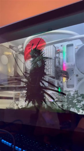 The @iBUYPOWER Snowblind case could use an update and it would sell out. Still don’t know why they never did a re-release in other styles. What do you think of this gaming pc case? #custompc #gamingpc #pcaccessories #pccase #pcbuild #ibuypower #pctips #pcgaming #pcgamer #pcrepair | CircuitBoredd