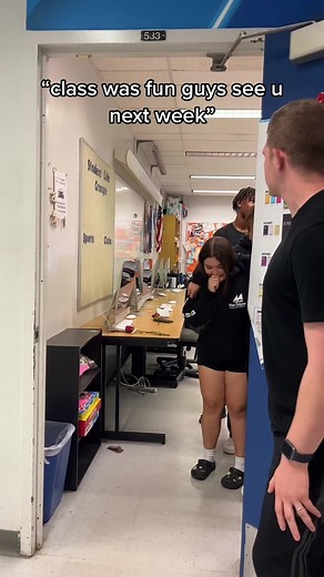 senior sailors signing out✌️ #fyp#foryoupage#yearbook#odyssey#senior | signing out senior