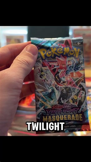 What is inside the Knockout Collection Pokémon Box