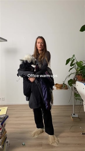 Stay Warm While Working: Office Warm-Up Clothes
