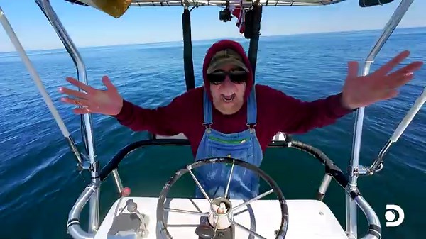 Harpoon Hunters Series Premiere Cold Open Teases Fishermen Racing Against The Clock In Brutal Competition With Severe Financial Risks (EXCLUSIVE)