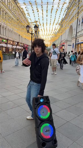 1.2K views · 14 reactions | 7520954539608952082cc #foryou #challenge #dance #fyp #instasamka #breakdance #viral #reel | Ronaba | Facebook