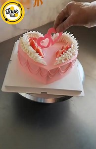 How To Decorate Heart Cake | Artist Cake Ideas