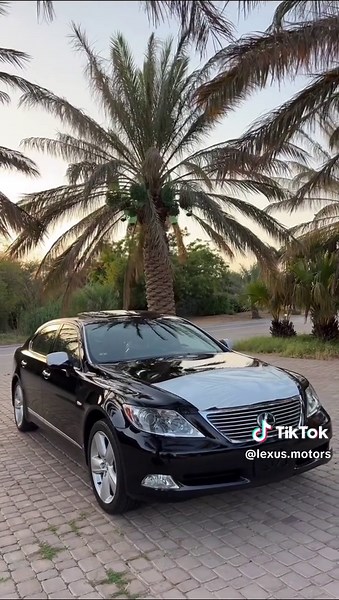 لكزس LS 460 موديل 2007 بحالة الوكالة